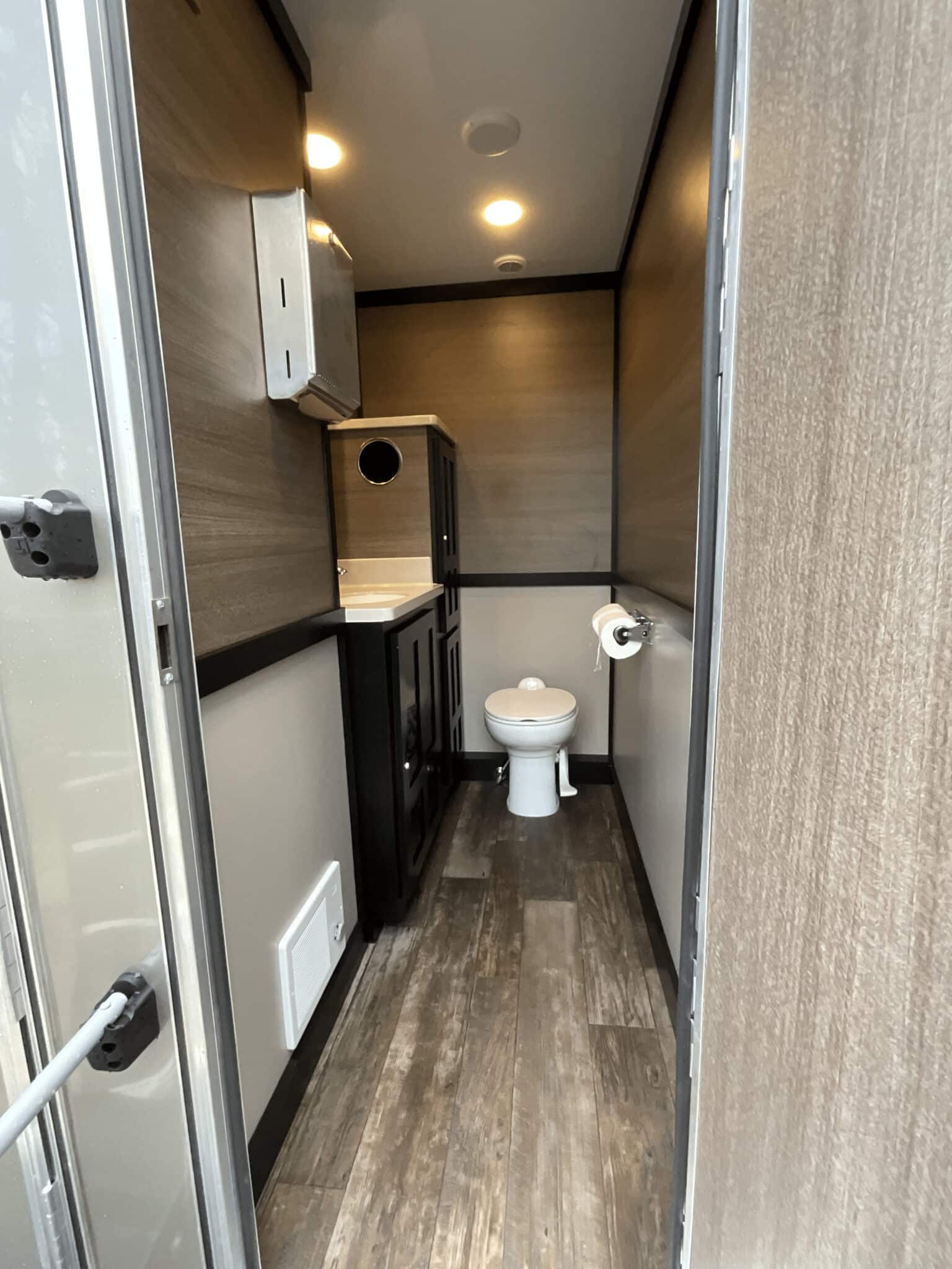 Restroom Trailer Rentals in Indianapolis & Beyond